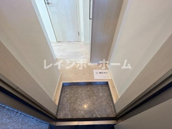 玄関　※別部屋参照写真