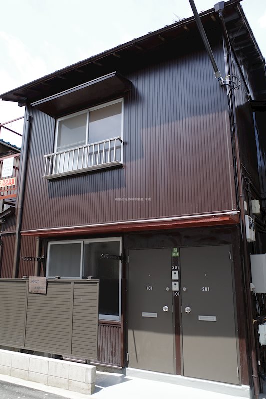 東武伊勢崎線 小菅駅 徒歩7分 築62年