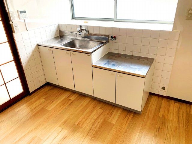 ＪＲ赤穂線 播州赤穂駅 徒歩12分 1階建 築53年のキッチン写真