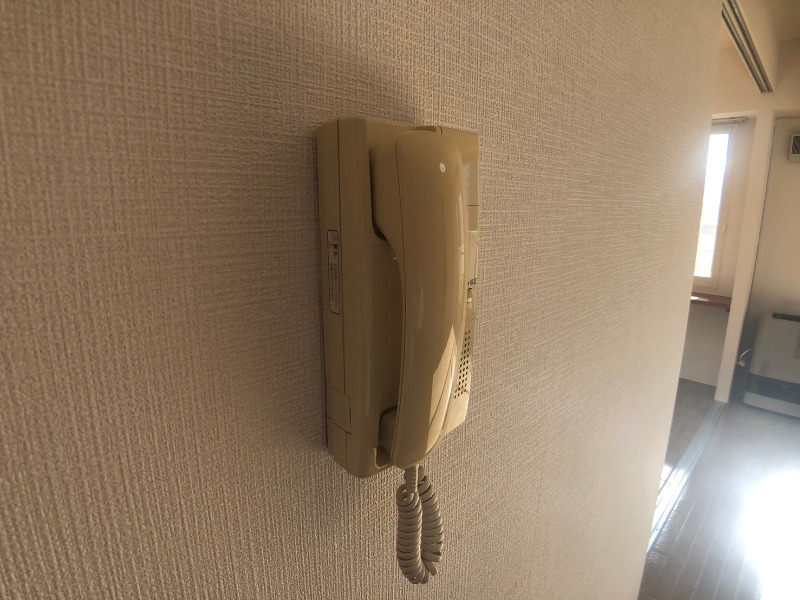 セキュリティ　インターホンは通話ができるので急な訪問があっても安心です