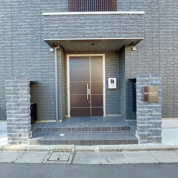 エントランス　☆共用部分☆