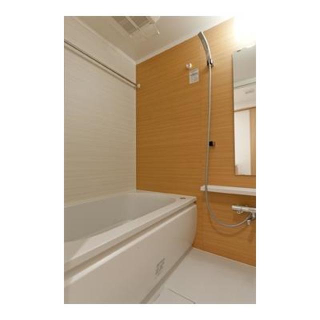 バス・シャワールーム　※写真は同タイプ住戸です。