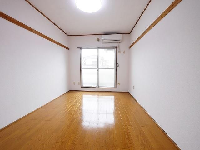 居室・リビング　★お部屋探しは株式会社タウンハウジング東京まで★