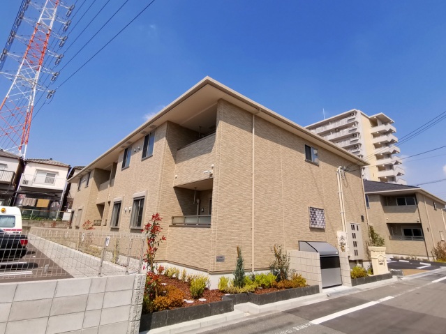 建物外観　全戸南向きで日当り良好