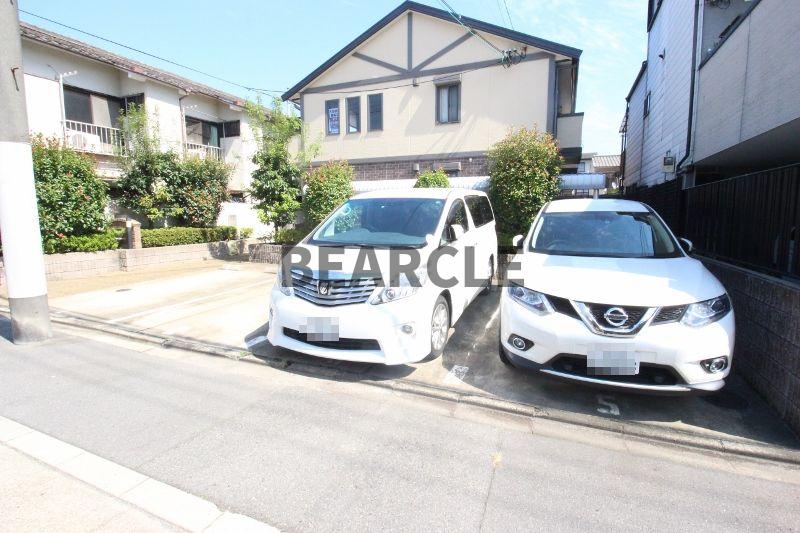 駐車場　駐車場です
