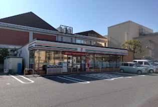コンビニ　セブンイレブン 藤沢片瀬店（コンビニ）まで894m