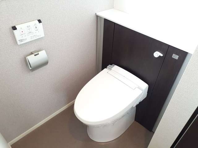 トイレ　図面と現状に相違がある場合には現状を優先