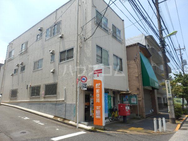 郵便局　世田谷弦巻郵便局（郵便局）まで424m