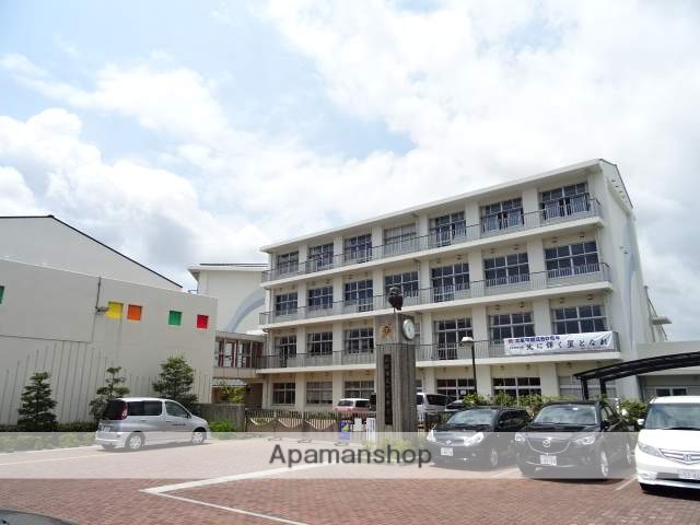 中学校　浜松市立北西中学校（中学校）まで196m