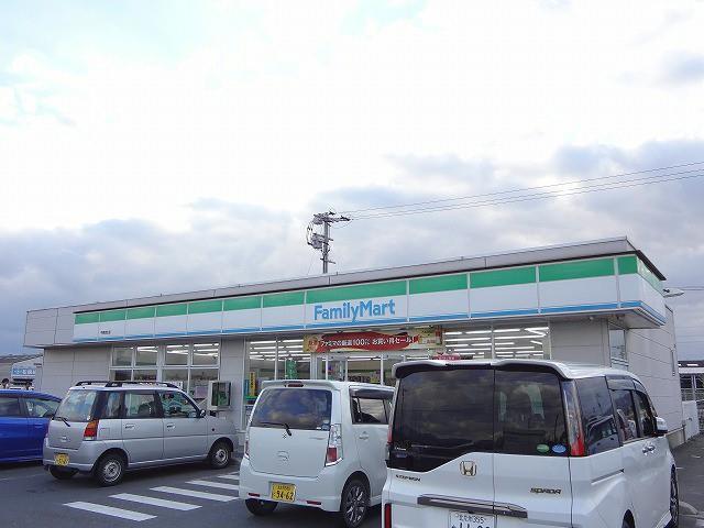 コンビニ　ファミリーマート／中間垣生店（コンビニ）まで1100m