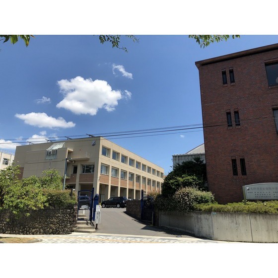 中学校　私立長野清泉女学院中学校（中学校）まで640m