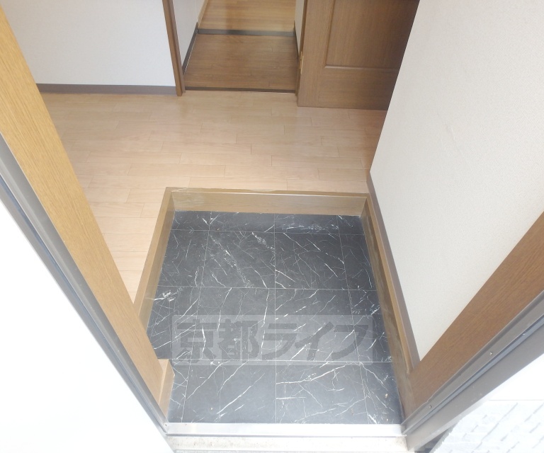 玄関　玄関です。