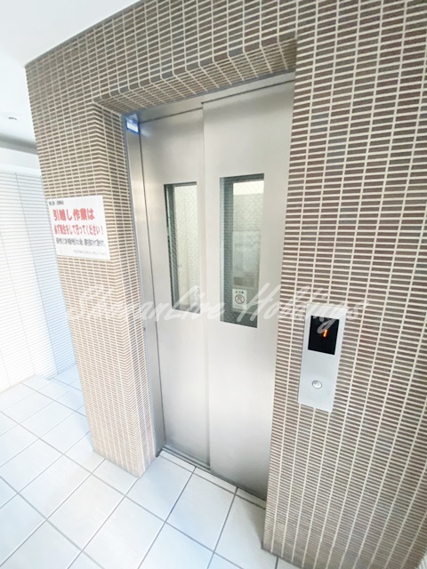 その他共有部分　エレベーターございます♪