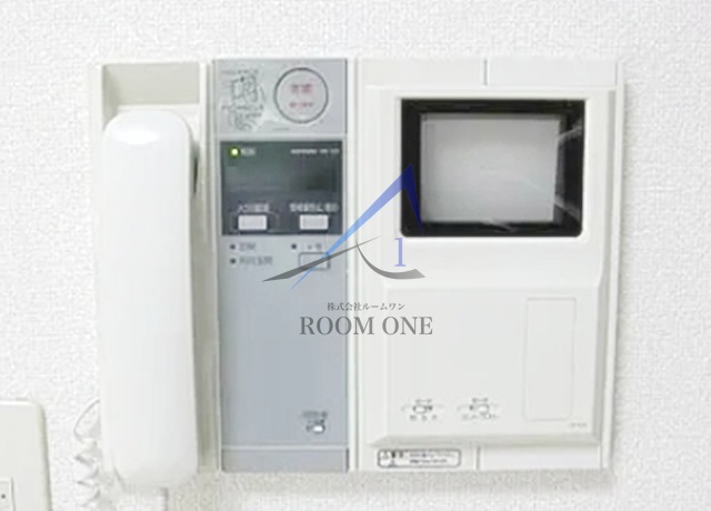セキュリティ　モニター付きインターホンです。