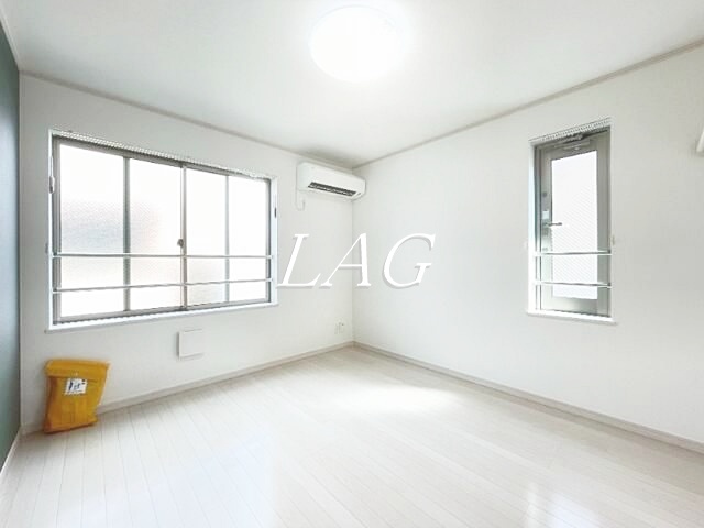 居室・リビング　洋室のお部屋です。