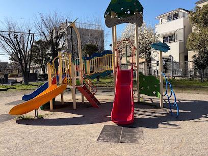 公園　南水元一丁目児童遊園（公園）まで260m