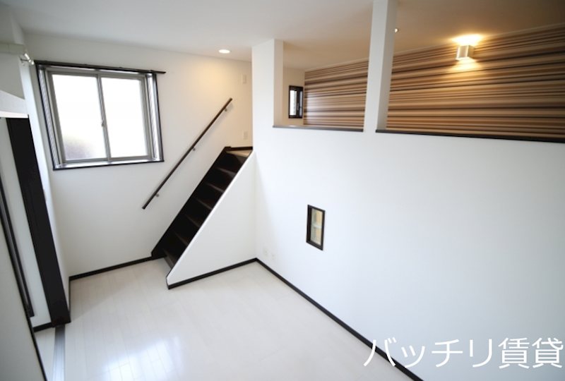 居室・リビング　別部屋の為イメージ、現状を優先致します