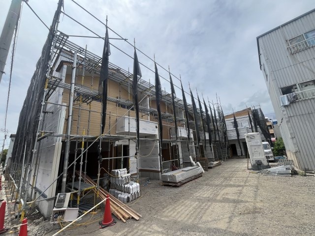中道通4丁目タウンハウスの外観写真