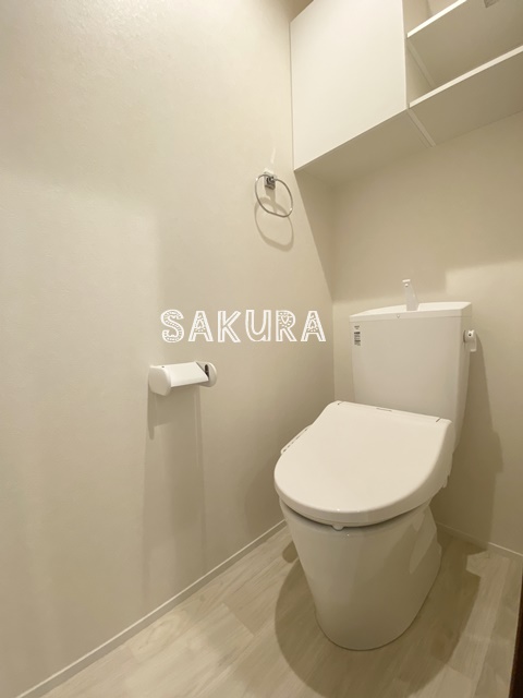 トイレ　落ち着いた色調のトイレです♪