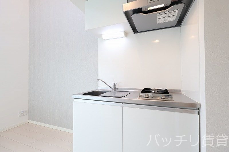 キッチン　同型タイプの為、現状を優先いた