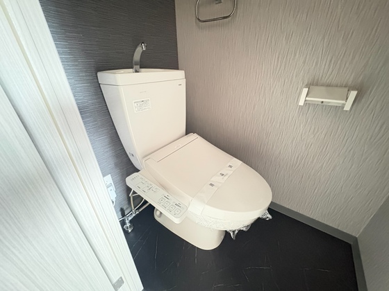 トイレ　※別部屋の写真です