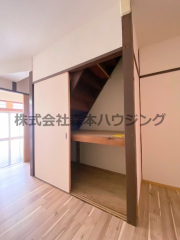 寝屋川市日新町15テラスハウスの内装写真