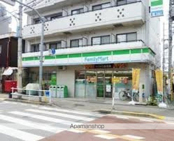 その他　【コンビニエンスストア】ファミリーマート　新宿上落合店（その他）まで208m