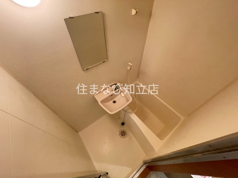 バス・シャワールーム　同型別部屋写真