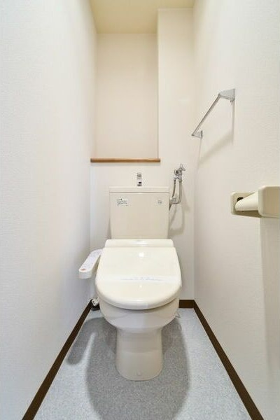 メゾン・ラフィネのトイレ写真