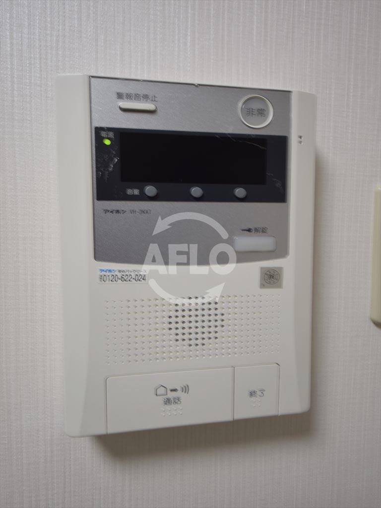 セキュリティ　スペース西本町　モニター付きインターフォン
