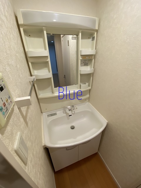 洗面設備　同仕様