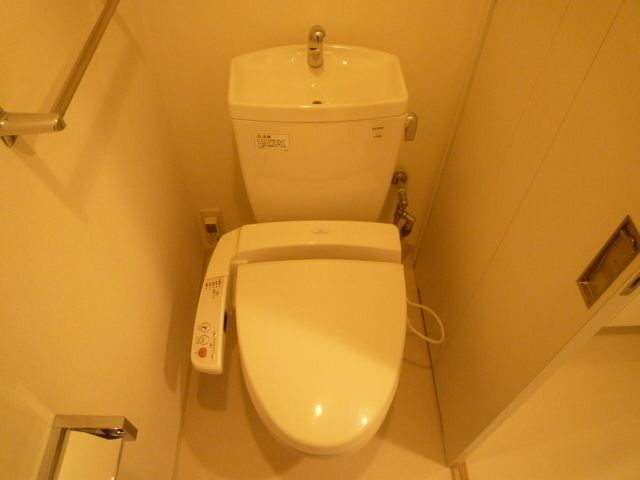 トイレ　★ウォシュレット付き★