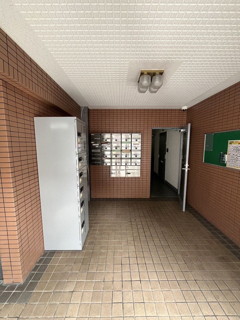 エントランス　エントランス