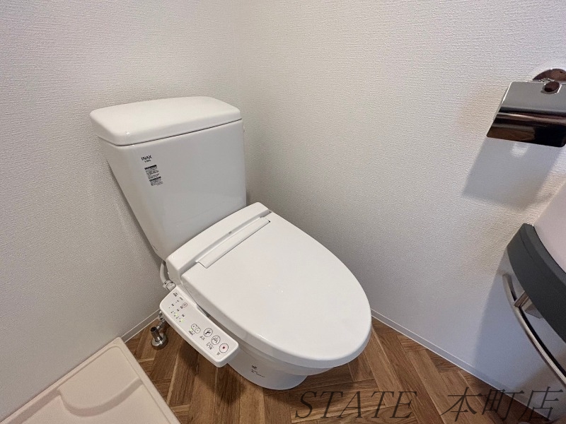 セレニテ阿波座ミラクのトイレ写真