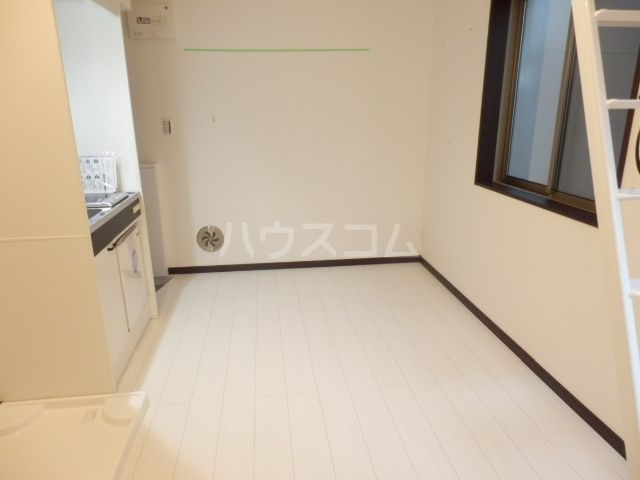 リエート横浜磯子の内装写真