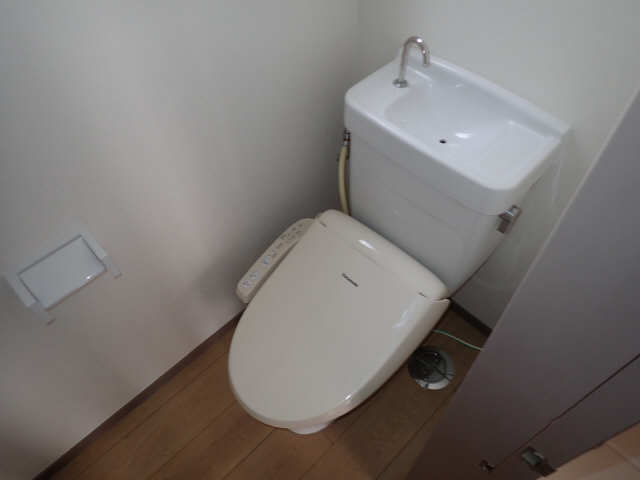 T WINGのトイレ写真