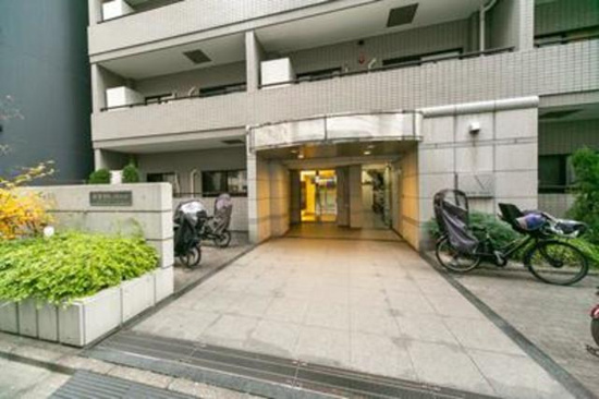 東京メトロ日比谷線 築地駅 徒歩7分 10階建 築30年の外観写真