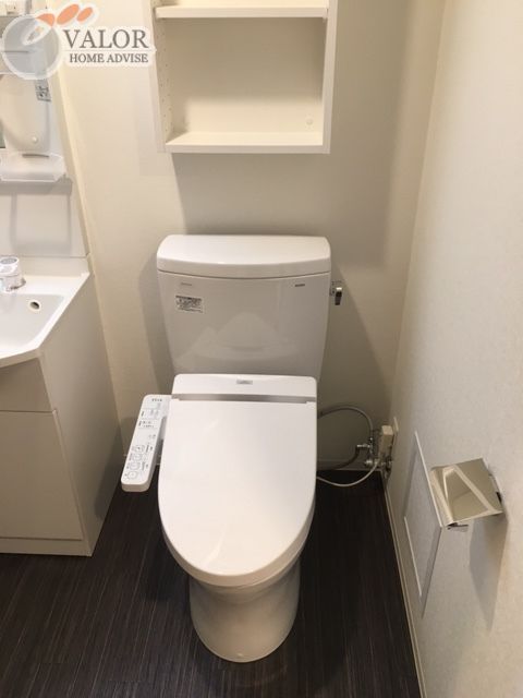 相鉄本線 西横浜駅 徒歩9分 7階建 築8年のトイレ写真