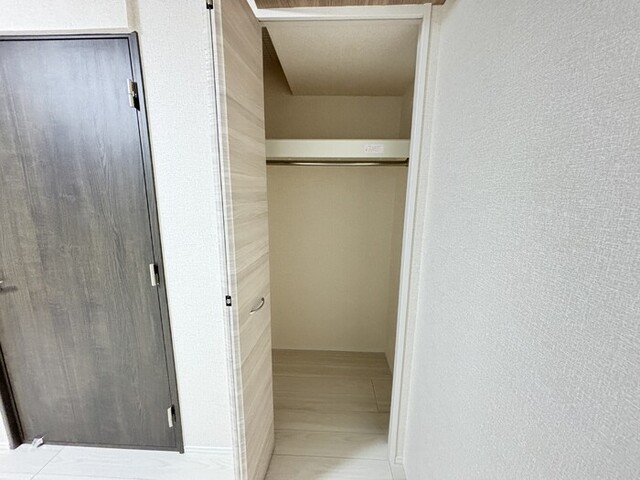 収納　洋室クローゼット