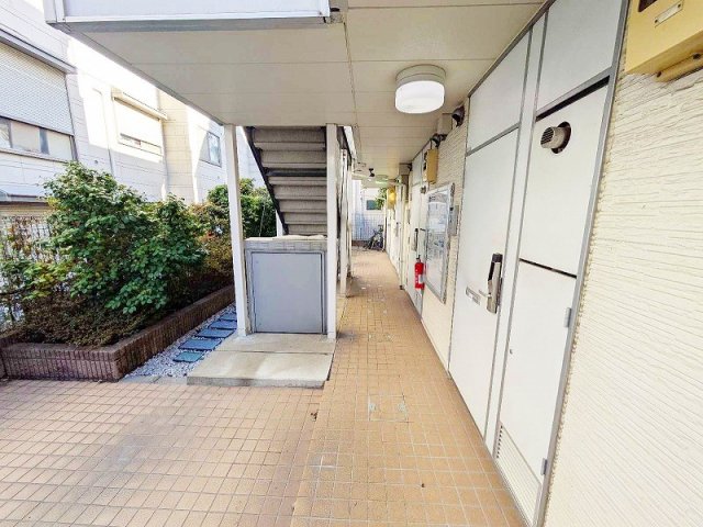 ＪＲ山手線 恵比寿駅 徒歩14分 3階建 築18年の外観写真