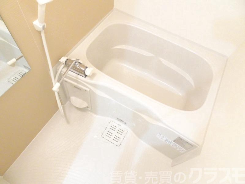 バス・シャワールーム　浴室乾燥機付きバス♪