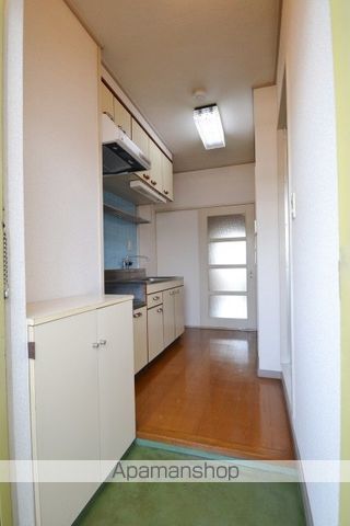 リファーマンションナオイの玄関写真