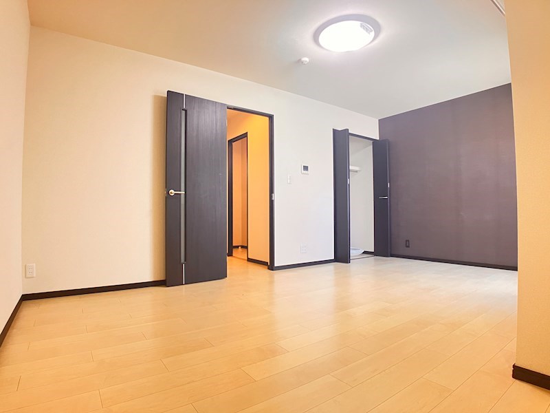 フジパレス塚口5番館の居間写真