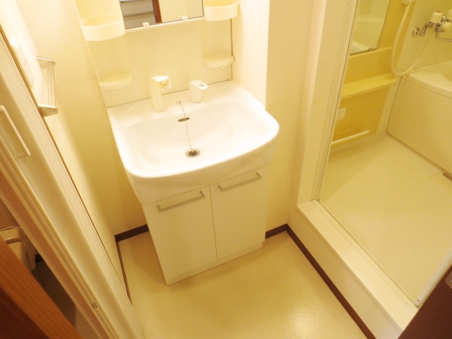 洗面設備　別号室の参考写真です。
