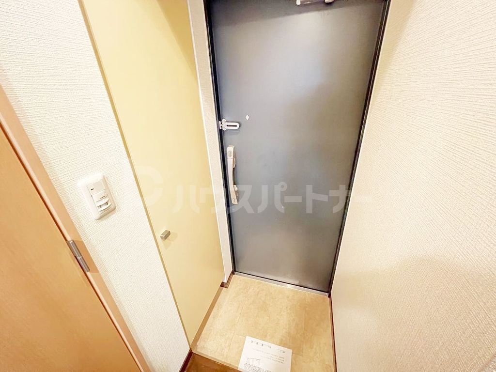 クレイスプリンシア池袋の玄関写真