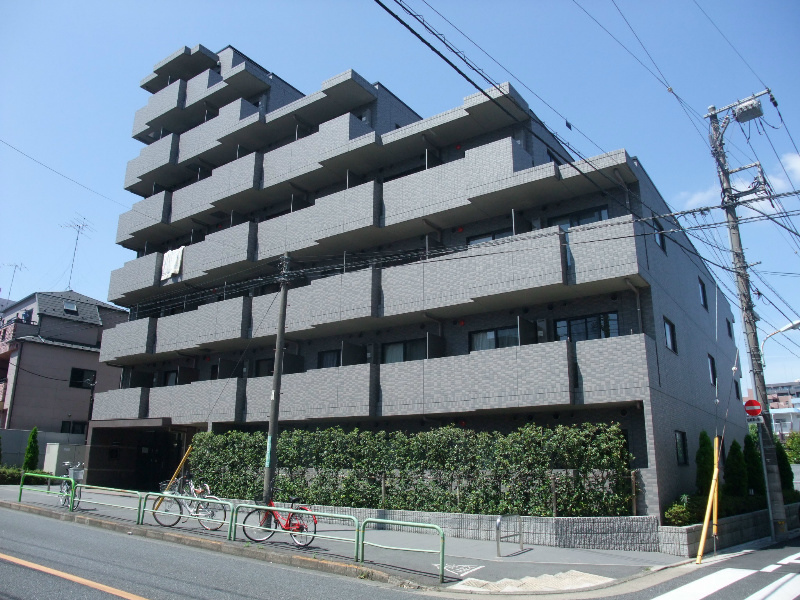 ルーブル都立家政弐番館の外観写真