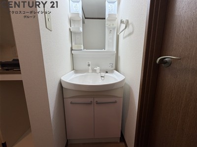 洗面設備　独立洗面化粧台付きでおすすめです！