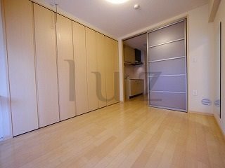 アールケープラザ新横浜IIIの内装写真