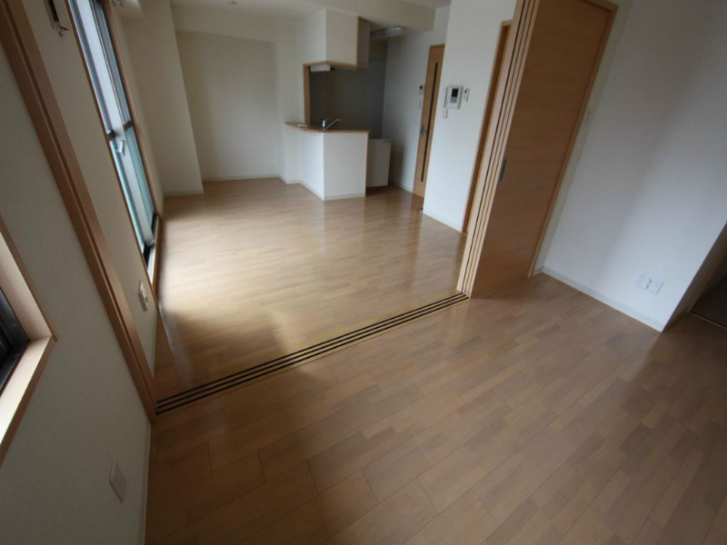 その他　洋室6.1帖　LDK11帖と繋げても使えます