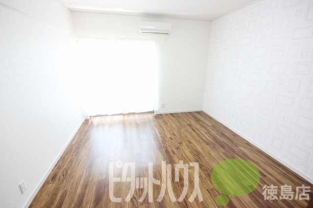 ＪＲ牟岐線 二軒屋駅 徒歩10分 築33年